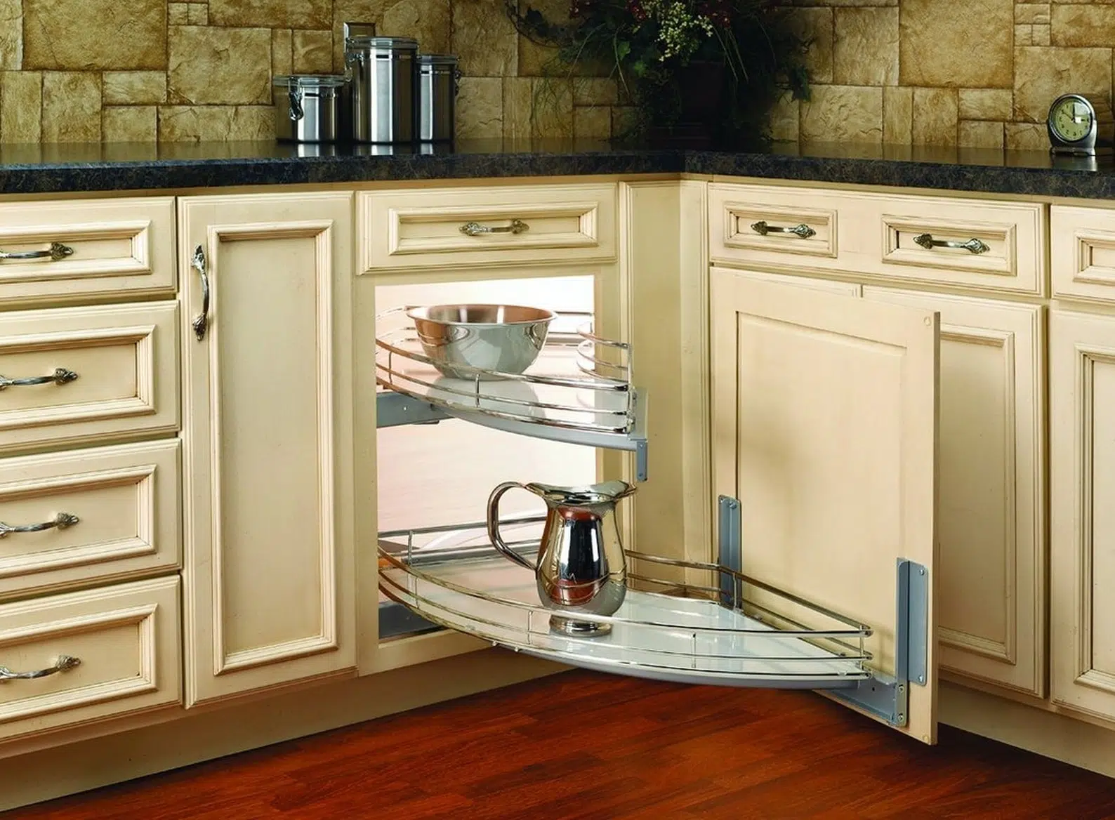 Corner Cabinet Ideas: How to Maximize Kitchen Storage